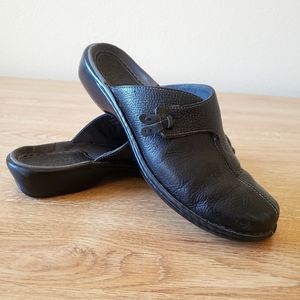clarks artisan